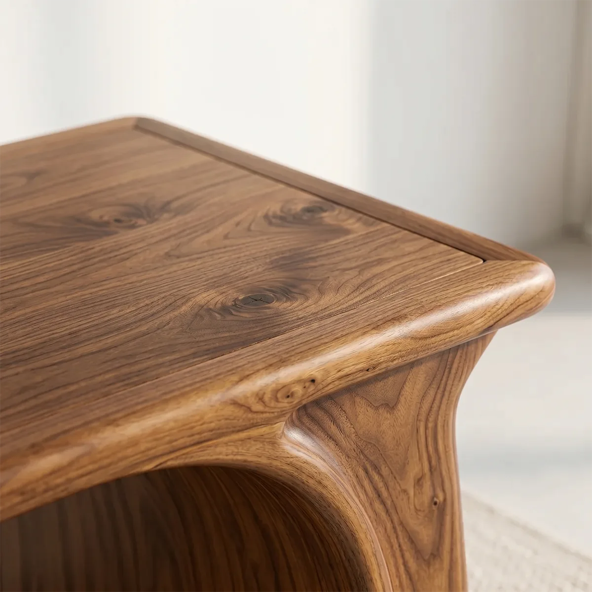 Modern Executive Desk with Drawers | Contemporary Luxury Office Desk TH003-4121